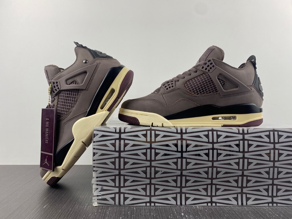 Ma Maniere x Air Jordan 4 DV6773-220